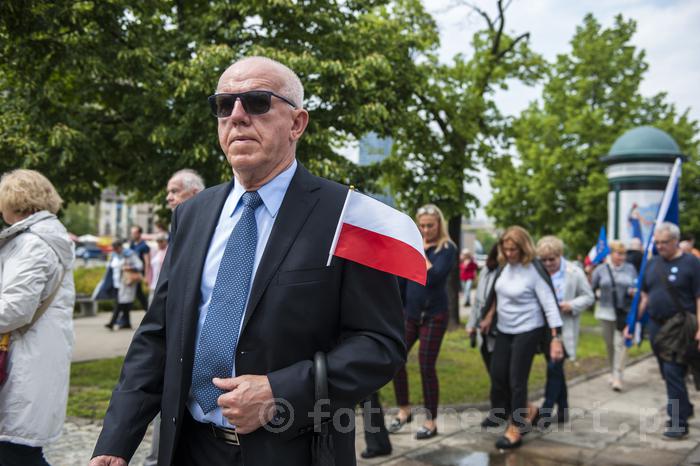 RobGajdaMarchPolandEuropeFotoPressArt20190518131905.jpg