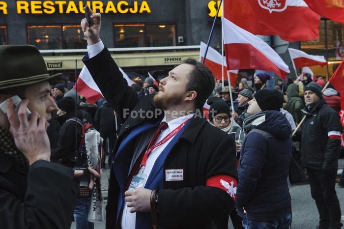 RobGajdaIndependenceMarchWarsaw2017FotoPressArt20171111161603.jpg